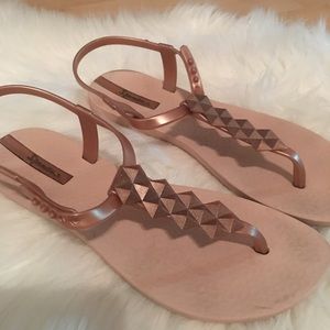 Ipanemas • thong sandal